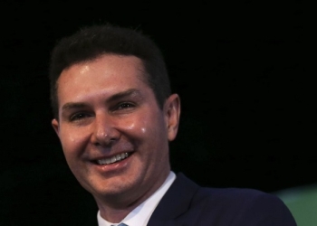 Ministro das Cidades Jader Filho anuncia retorno do Minha Casa, Minha Vida