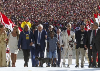 Presidente Lula toma posse