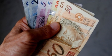 Dinheiro real