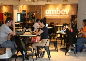 Colaborador da Ambev