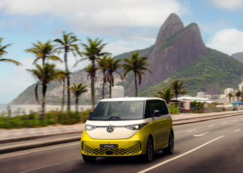 Kombi elétrica no Brasil