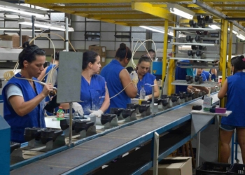 Produção industrial cresce