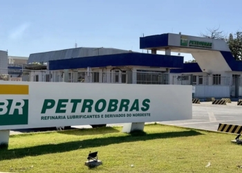 Refinaria da Petrobras em Fortaleza