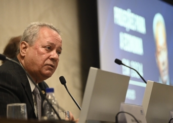 Presidente da CNI, Ricardo Alban