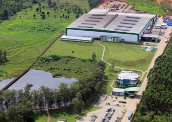 Valmet compra a Demuth