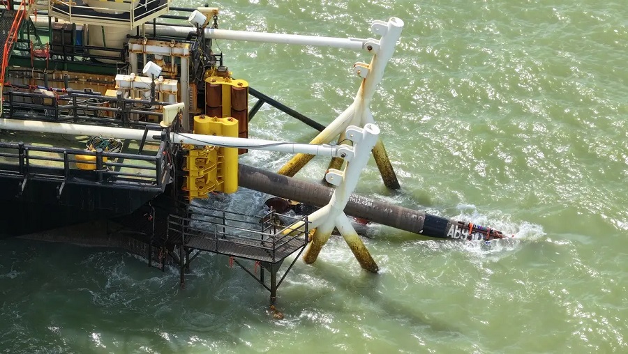 Equinor conclui a instalação do trecho de águas rasas do Gasoduto Raia 1 Gasoduto Raia