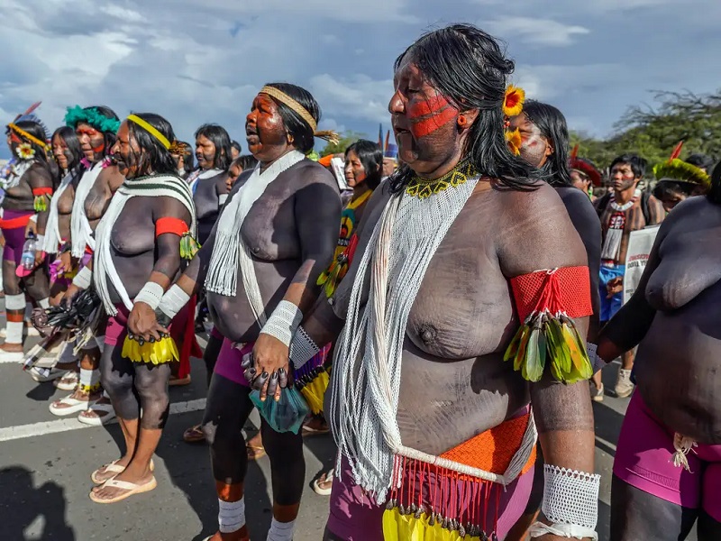 Índios