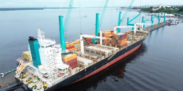 Salvador ganha nova rota de cabotagem e reforça papel logístico