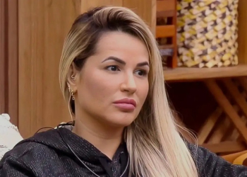 Deolane Bezerra