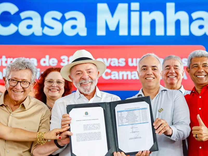 Programa 'Minha Casa, Minha Vida' injeta R$308 milhões em obras habitacionais na Bahia 1 Lula