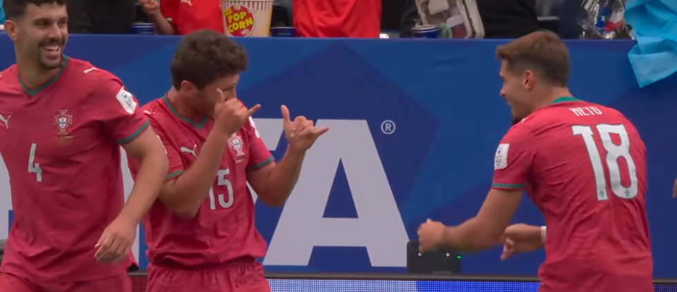 RD Congo faz história ao marcar pela 1ª vez em Copas e empata com Portugal 2 Portugal