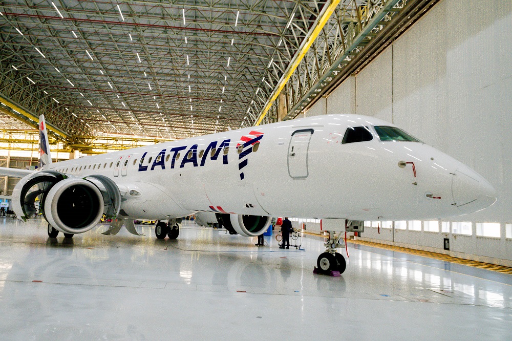 Latam revela primeiro Embraer E195-E2 que operará no Brasil a partir do 4º trimestre 5 Latam