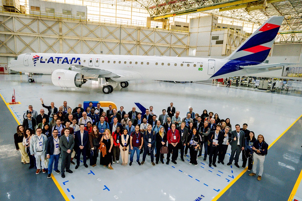Latam revela primeiro Embraer E195-E2 que operará no Brasil a partir do 4º trimestre 3 Latam