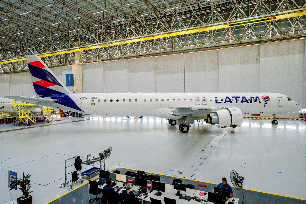 Latam revela primeiro Embraer E195-E2 que operará no Brasil a partir do 4º trimestre 4 Latam