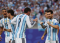 Messi faz história na estreia da Argentina e iguala maior artilheiro das Copas 11 Messi