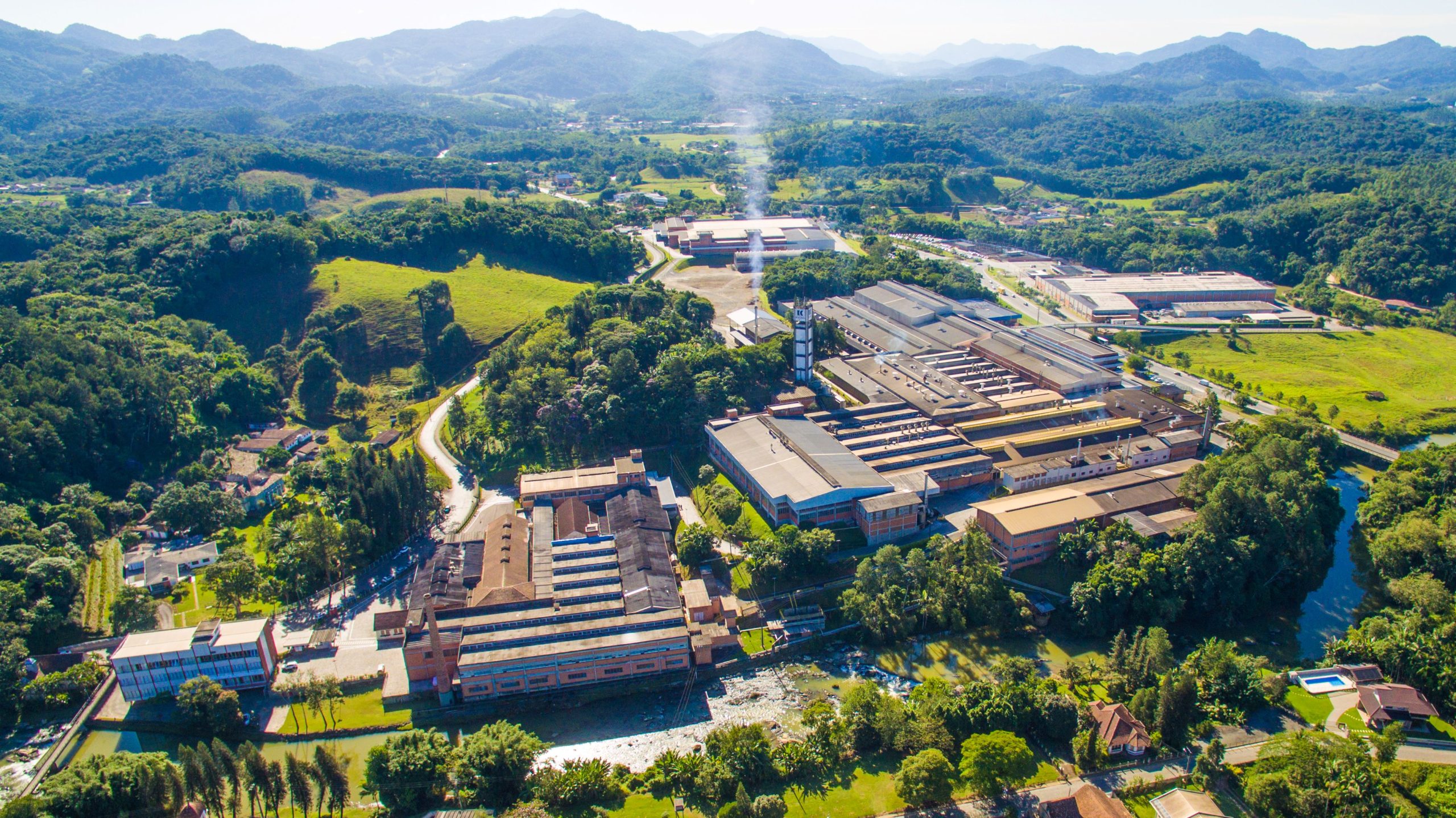 Karsten investe em automação e acelera digitalização da produção 1 Parque fabril da Karsten