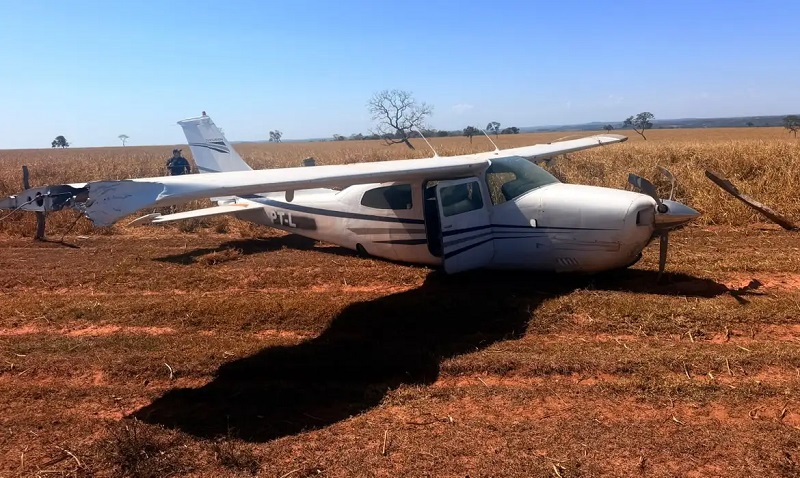 Conta de luz segue com taxa extra, FAB atira em avião e PP barra vice de Flávio Bolsonaro 3 avião