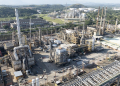 O contraste entre o recorde energético e o impasse químico na Bahia 9 Refinaria da Petrobras em Duque de Caxias